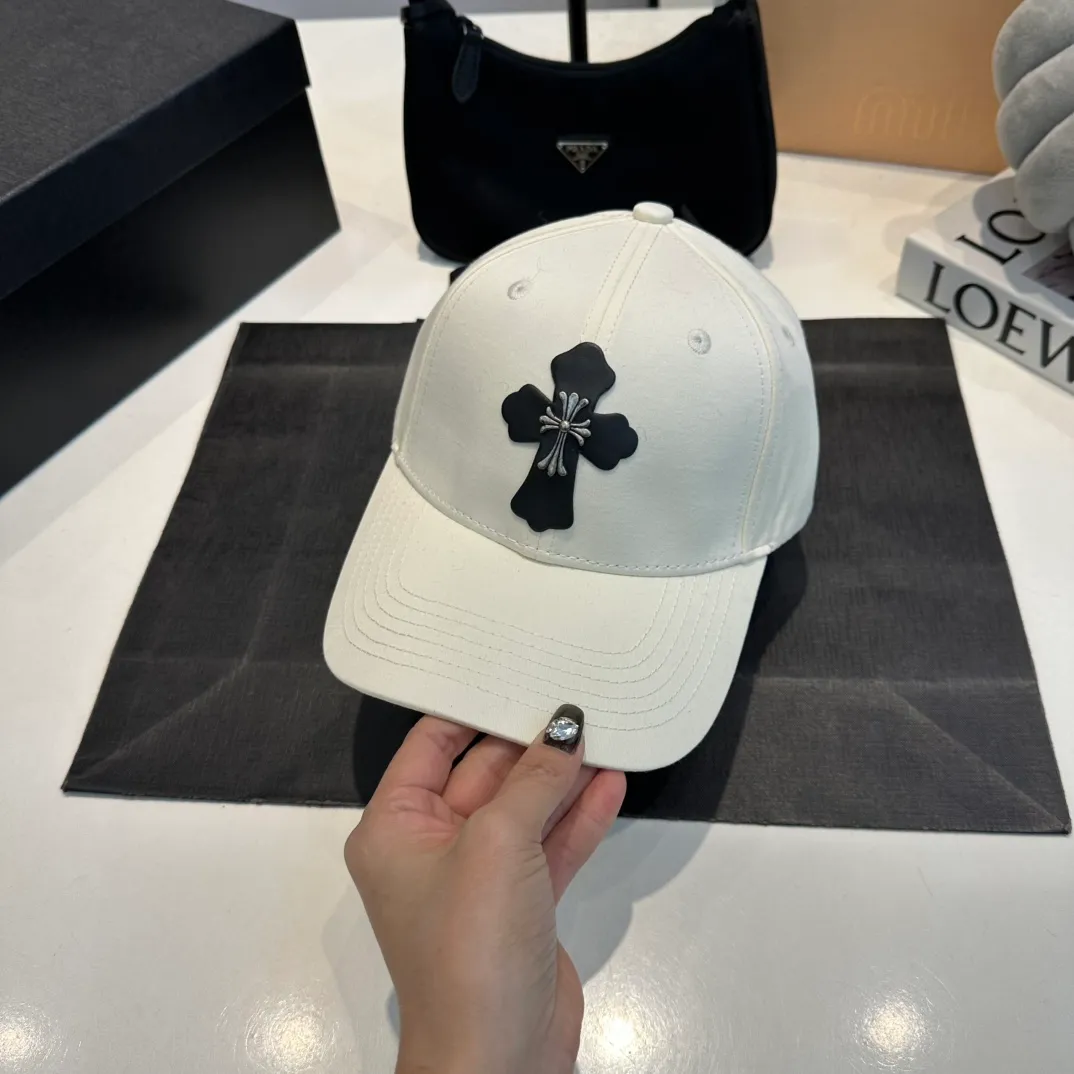 P56 Crow Heart baseball cap, retro peaked cap, head circumference 57.cm